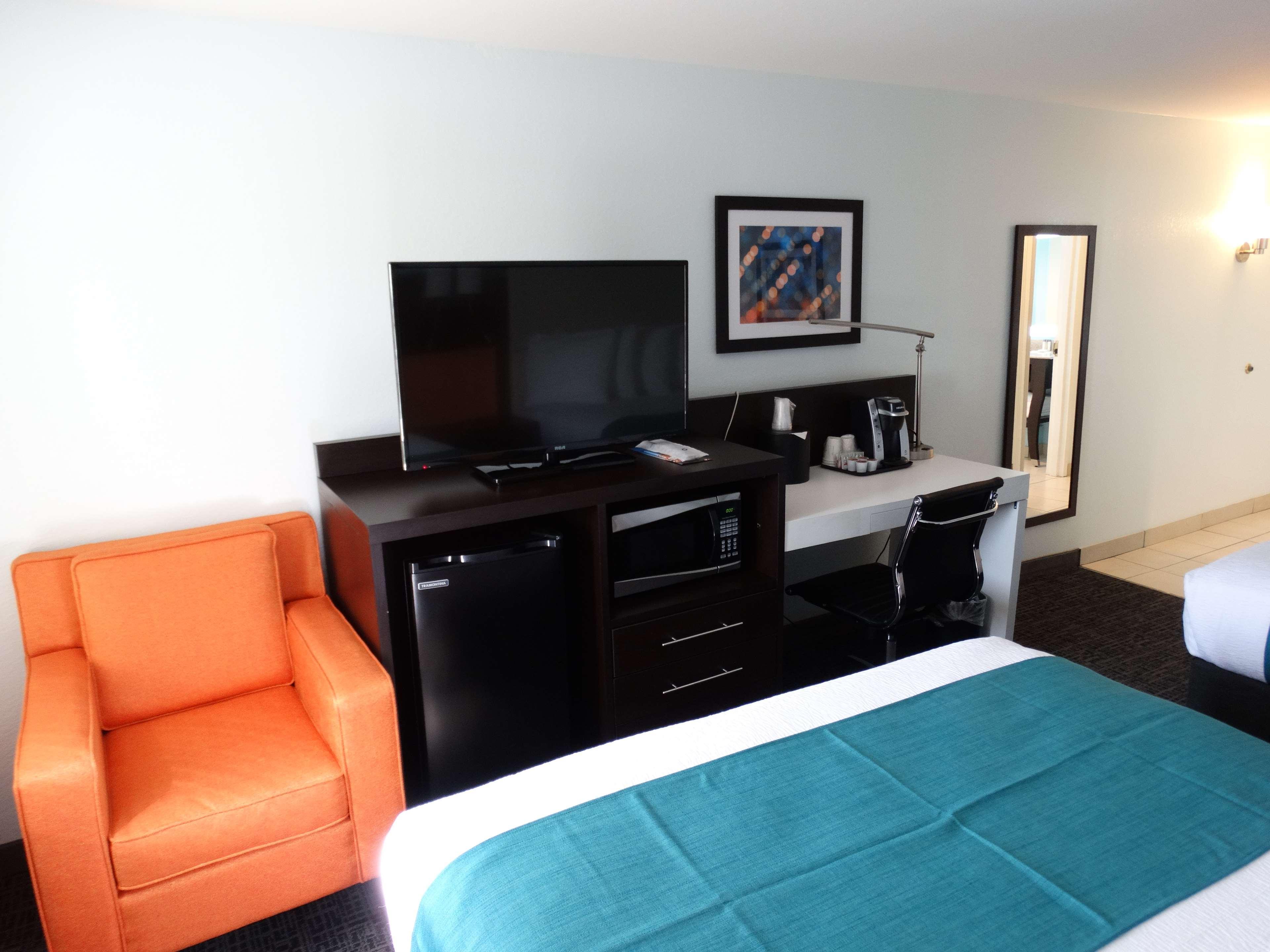 Best Western Plus Orlando Lake Buena Vista South Inn & Suites Kissimmee Exterior foto